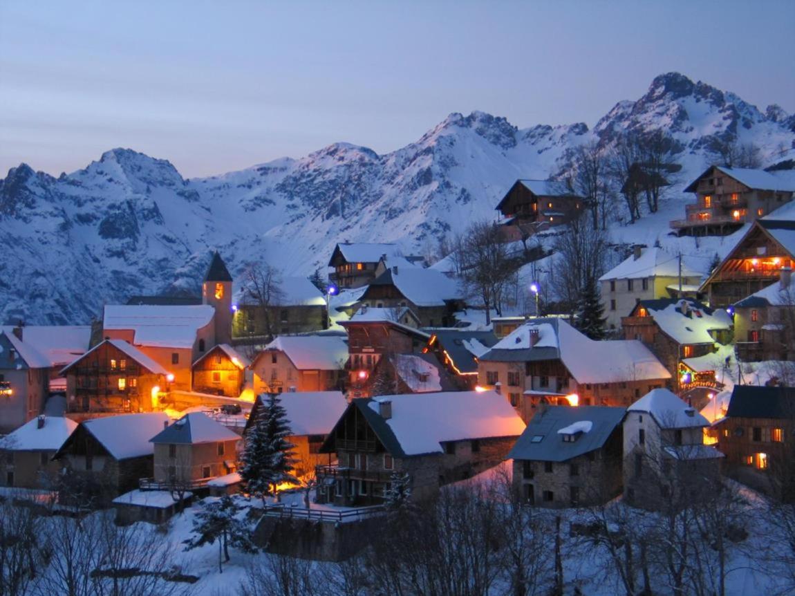 Chalet Le Villarais Villard-Reculas Exterior photo